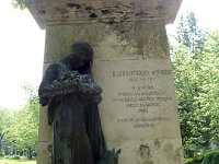 Strallendorff Brúnóné báró